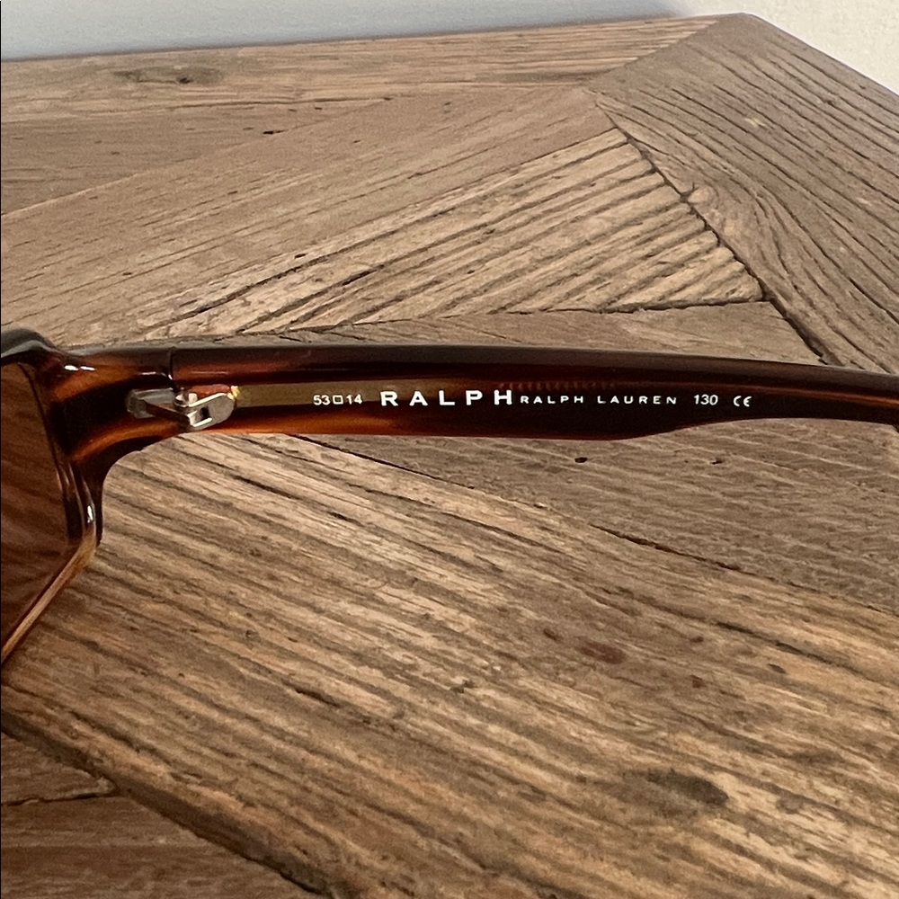 Ralph Lauren sunglasses - Picture 6 of 8